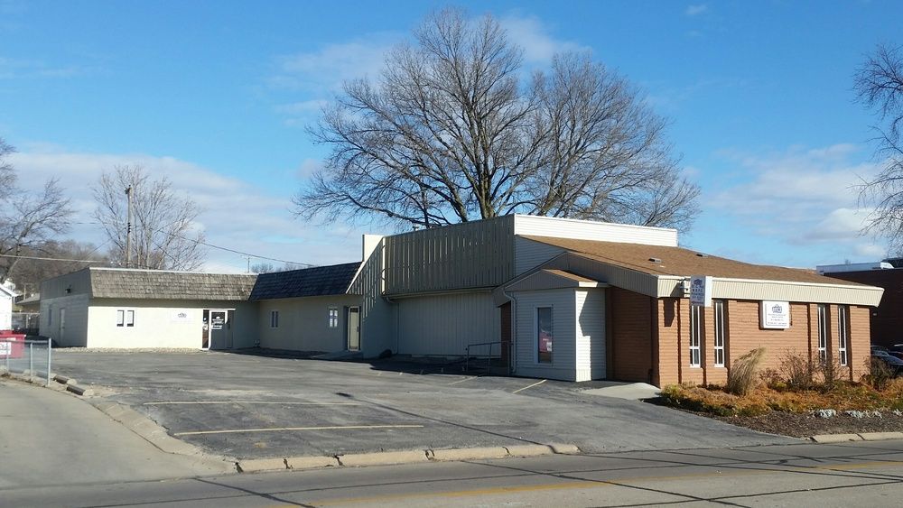 404 W Mission Avenue, Bellevue, NE 68005